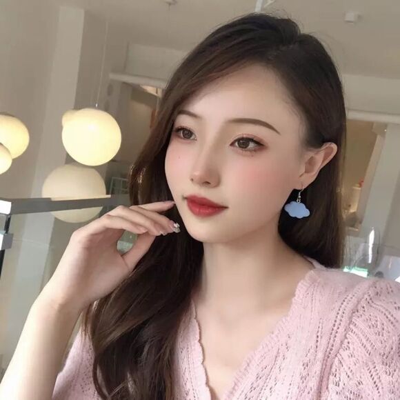 🆕Blue Cloud Charm Dangle Earrings - Picture 6 of 8